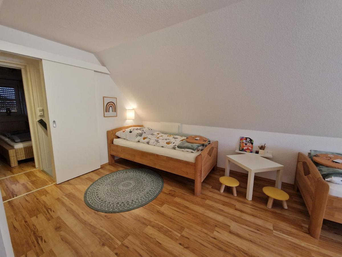 Ferienwohnungen Duemmersee - Haus Alter Pferdestall Hude  Экстерьер фото