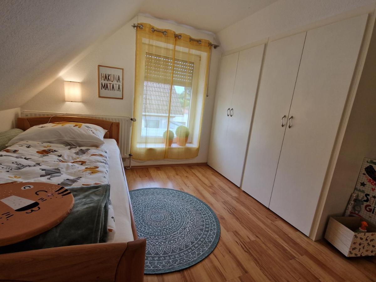 Ferienwohnungen Duemmersee - Haus Alter Pferdestall Hude  Экстерьер фото