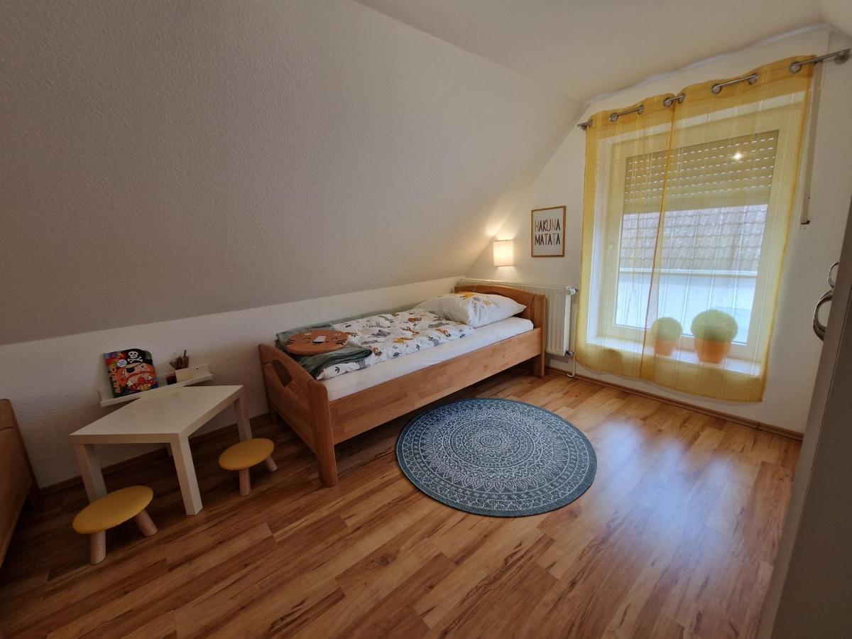 Ferienwohnungen Duemmersee - Haus Alter Pferdestall Hude  Экстерьер фото