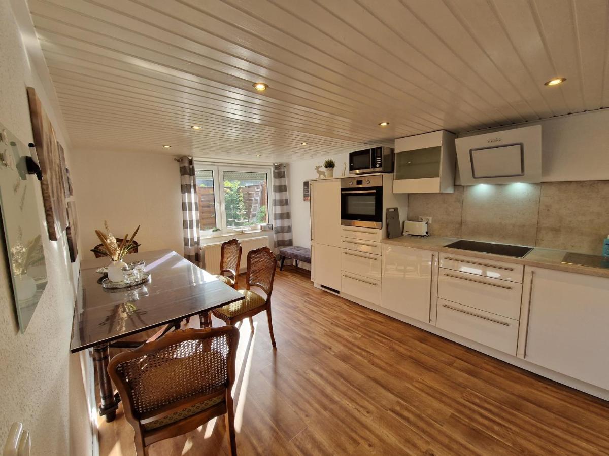 Ferienwohnungen Duemmersee - Haus Alter Pferdestall Hude  Экстерьер фото